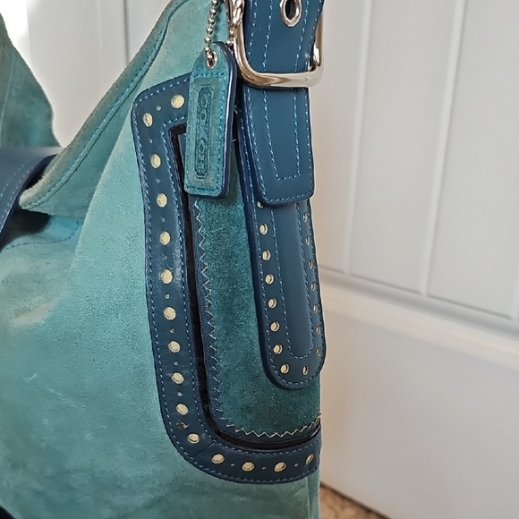 Coach 2006 Hamptons Suede Hobo Bag Teal Blue with Silver Hardware - Picture 4 of 13